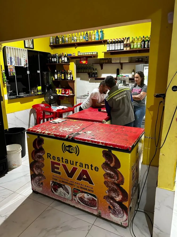 AÇÃO DE ORIENTAÇÃO PARA VOLUME DE SOM ADEQUADO FOI FEITA PELA SEMAT E POLÍCIA MILITAR